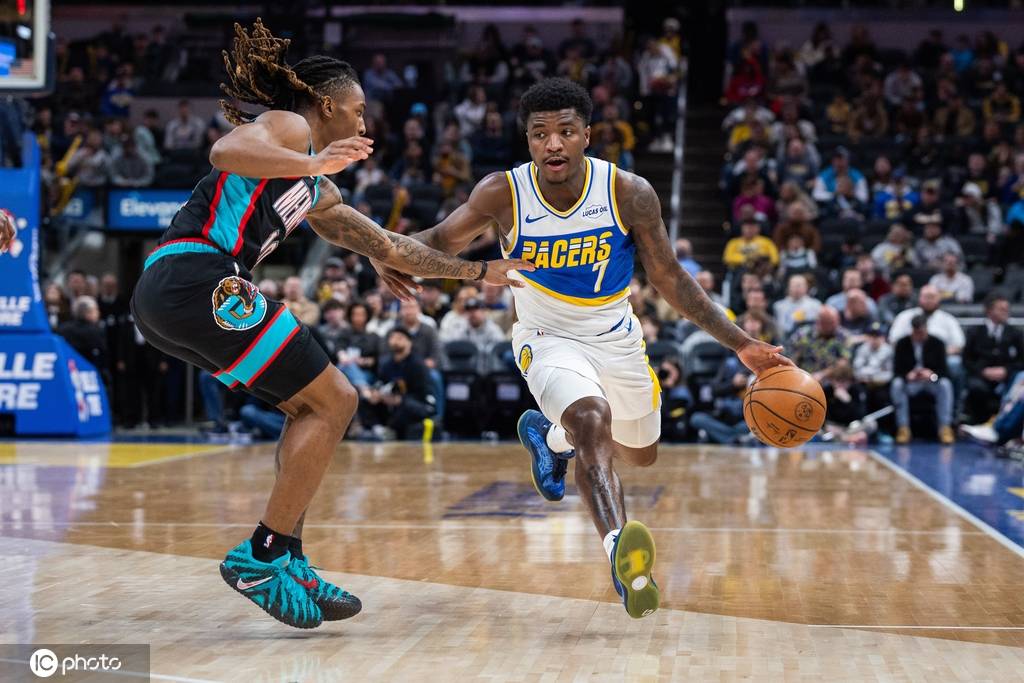 琼斯10+10亨德里克斯19分 步行者不敌灰熊6连败